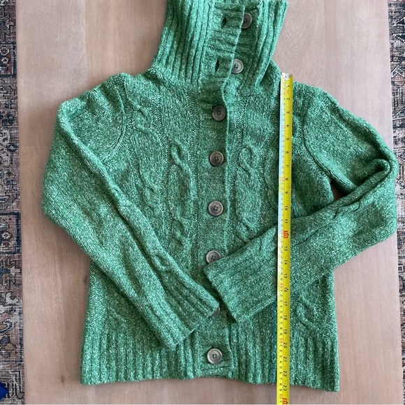 L.L. Bean Vintage Green Button-Up Cable Knit Cardigan - Picture 5 of 8